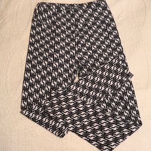 Giraffe print leggings Lularoe